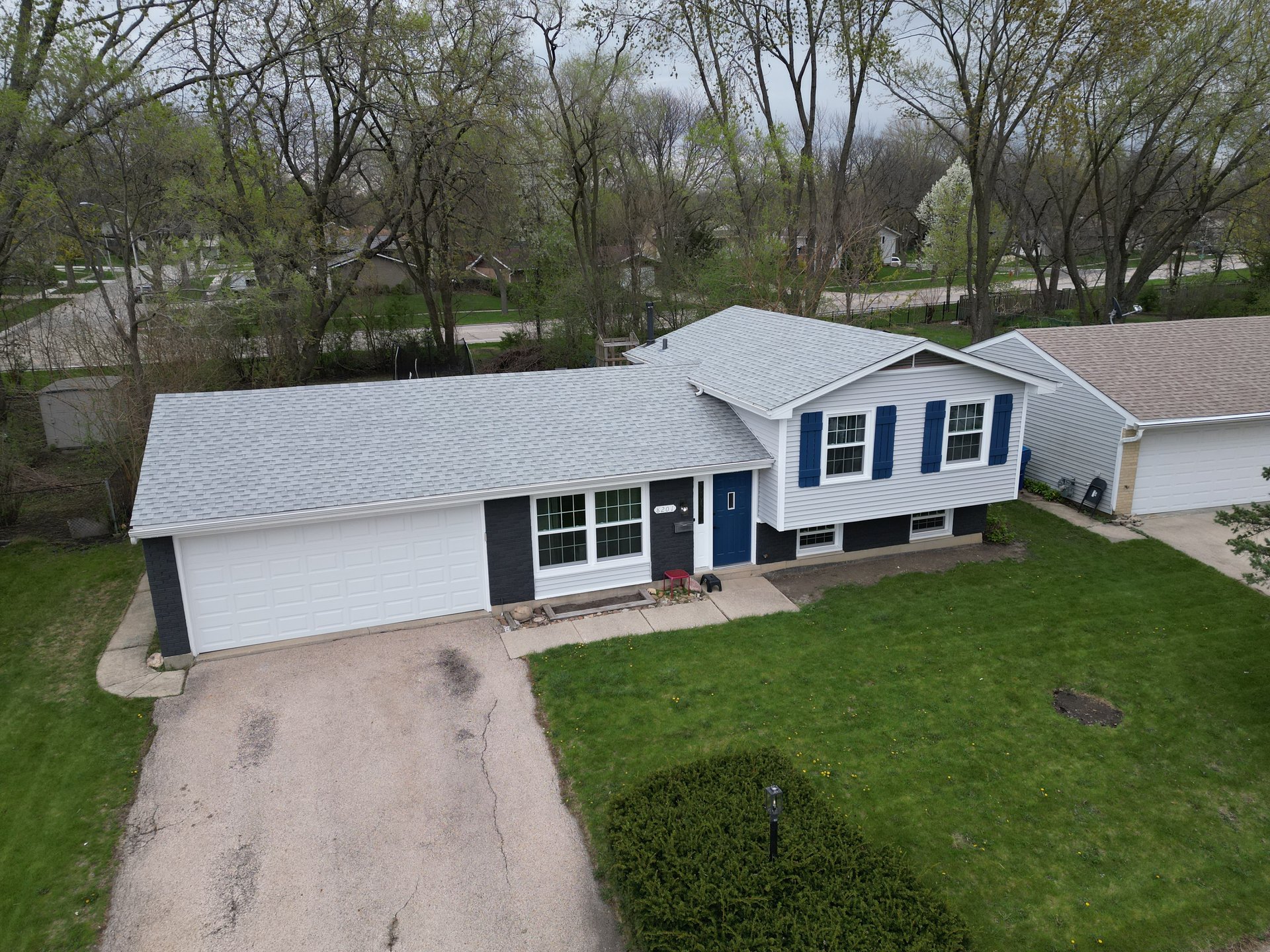 Variform Vortex Clapboard – Hanover Park