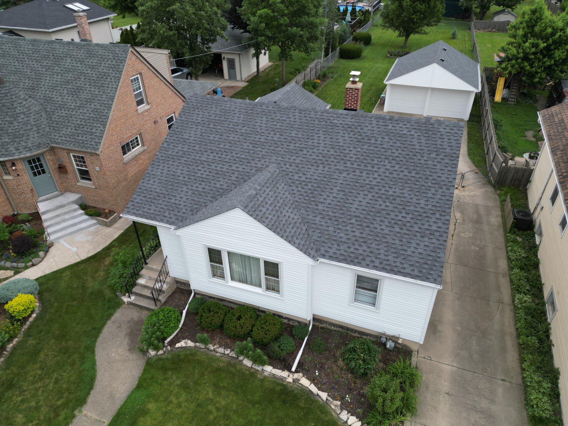 Variform Camden Pointe Clapboard – Villa Park – after